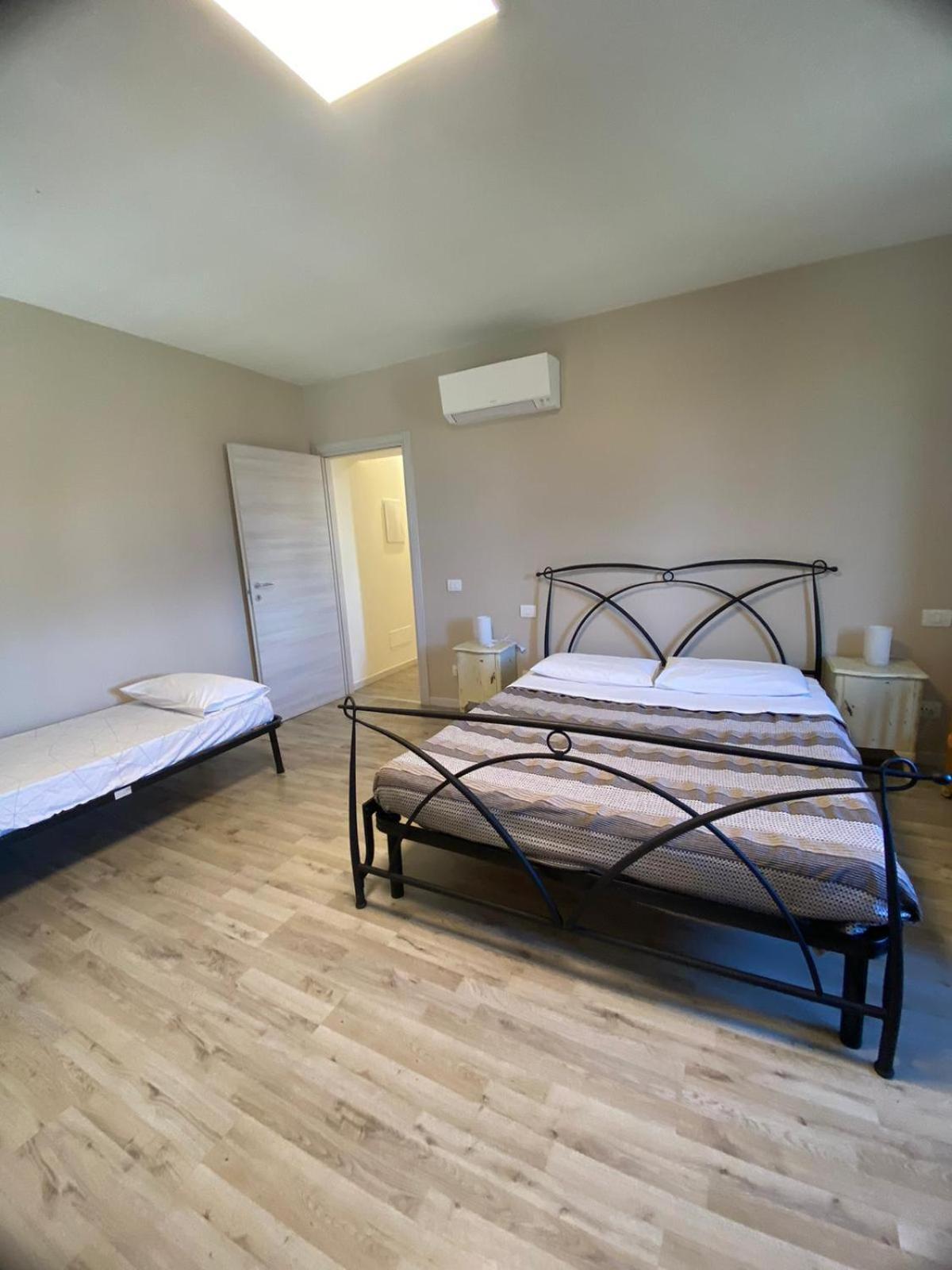 La Chiusa Bed And Breakfast Montichiari Eksteriør bilde